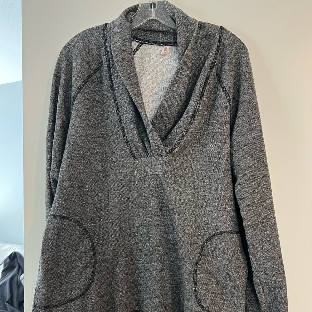 Pink lotus tunic, grey size L